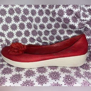 Red Fitflop ballet flats! They have been worn once and are in great condition!